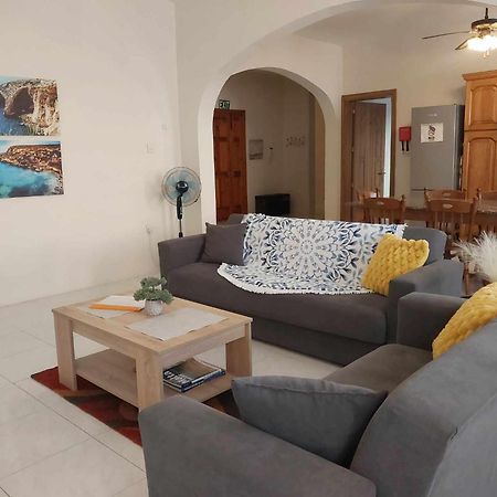 Nr41 Holiday Apartment - Close To Village Centre, Promenade, Shops & Restaurants Marsaxlokk Εξωτερικό φωτογραφία
